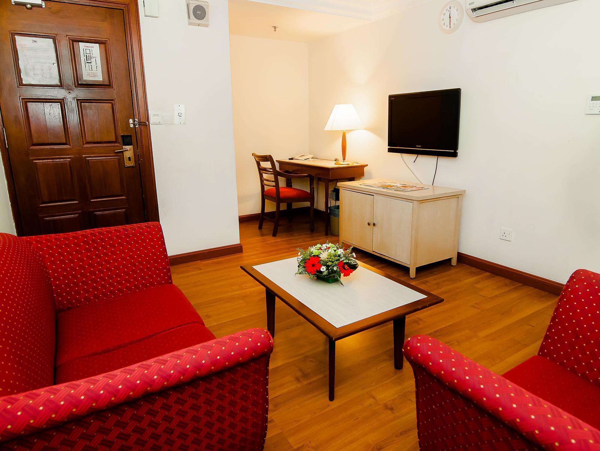 The Zon All Suites Residences On The Park Куала Лумпур Екстериор снимка