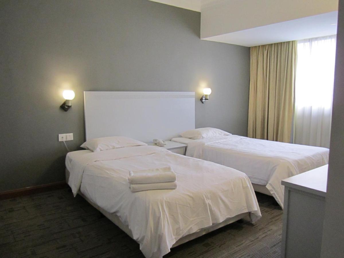 The Zon All Suites Residences On The Park Куала Лумпур Екстериор снимка
